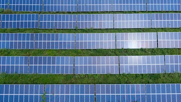 Panneau solaire photovoltaïque : votre partenaire pour l'énergie renouvelable